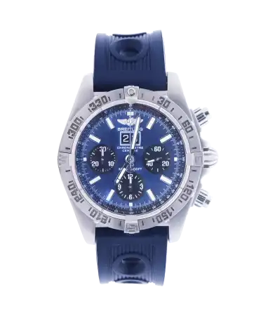 Chronomat BLACKBIRD Chronograph 腕表。由 VIRTU LUXURY 提供。