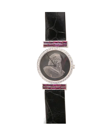 CHOPARD 品牌 SAUDI KING 手链表。可在 VIRTU LUXURY 购买。
