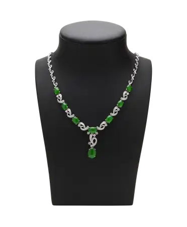 中国奇迹（MERVEILLE DE CHINE）18K白金项链。在 VIRTU LUXURY 发售。